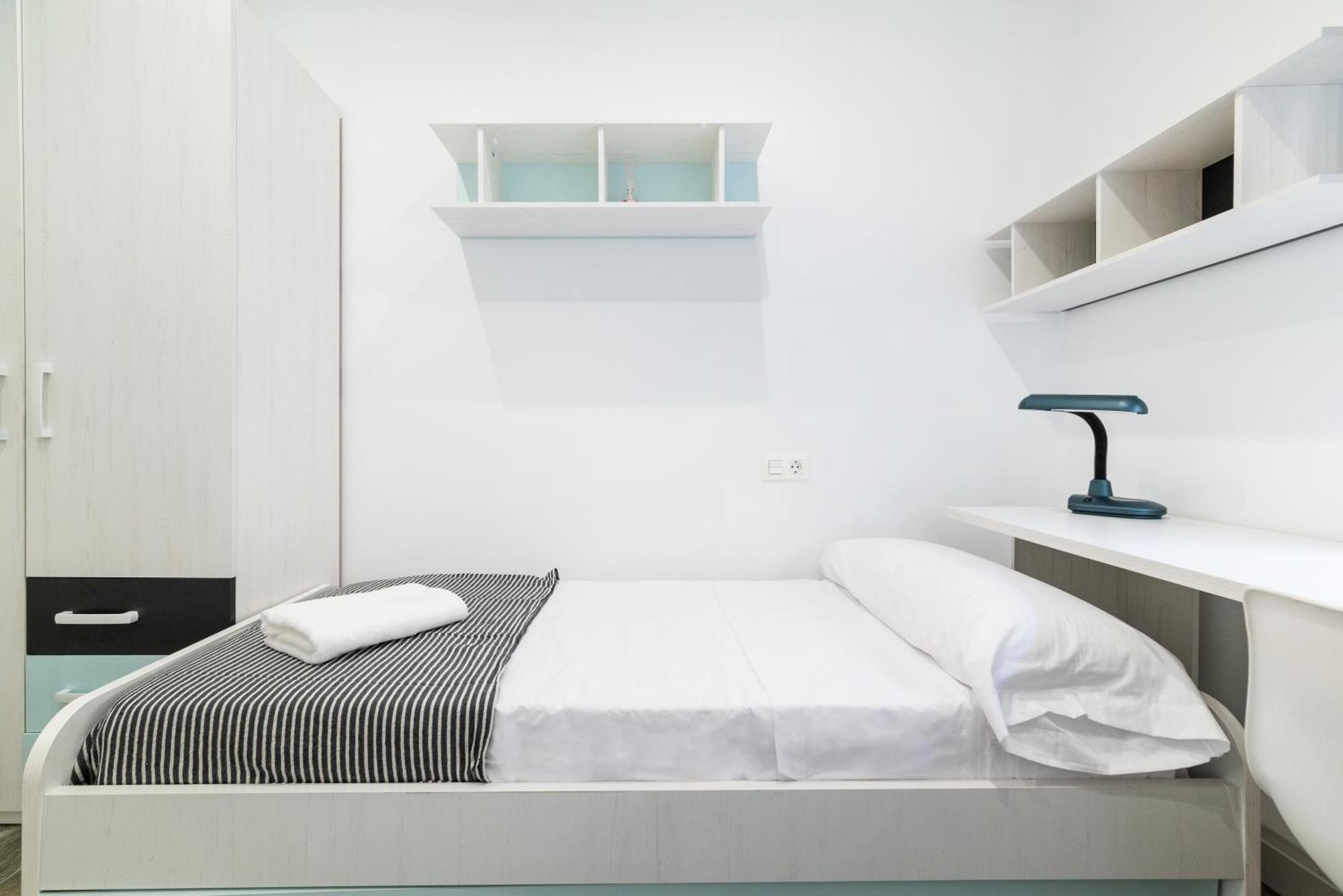 Pajaritos Suites Junto A Centro, Estacion De Tren Y Plaza De Toros 그라나다 외부 사진