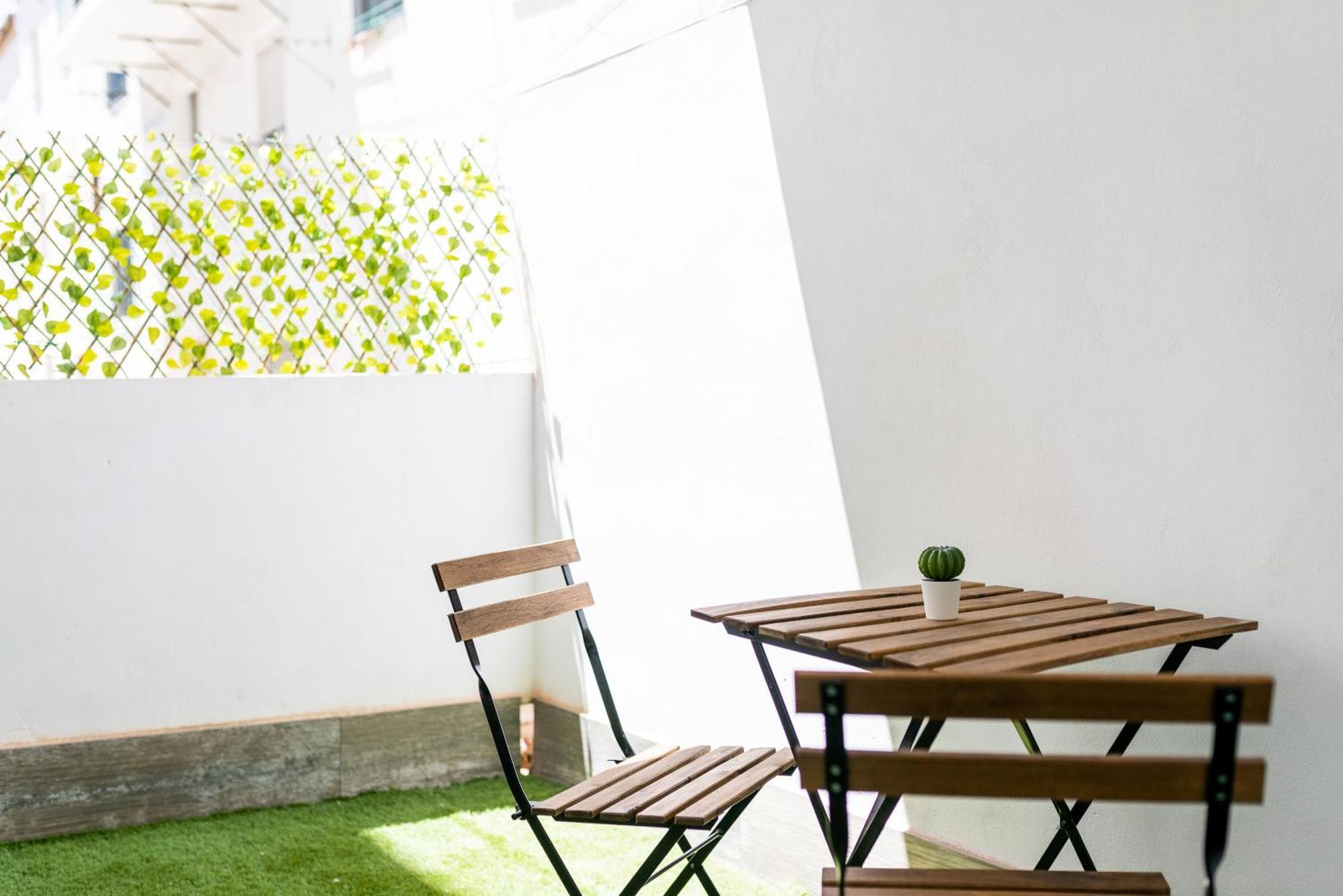 Pajaritos Suites Junto A Centro, Estacion De Tren Y Plaza De Toros 그라나다 외부 사진