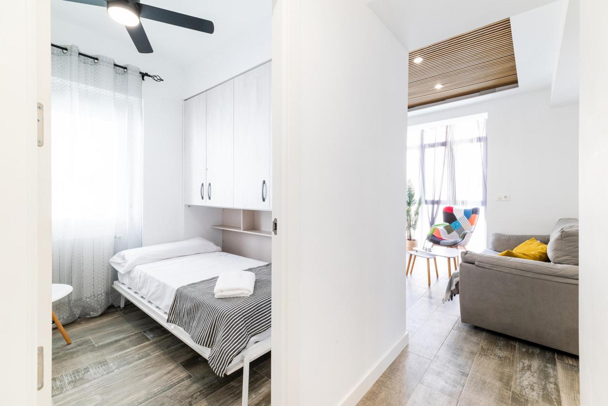 Pajaritos Suites Junto A Centro, Estacion De Tren Y Plaza De Toros 그라나다 외부 사진